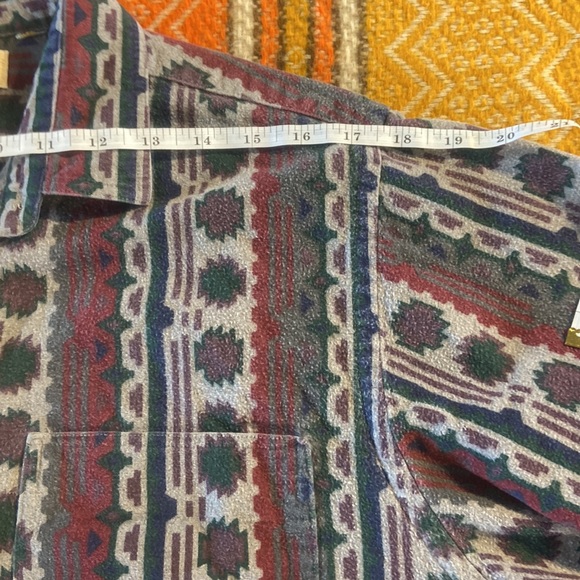 Vintage funky LL bean button down - Picture 6 of 8